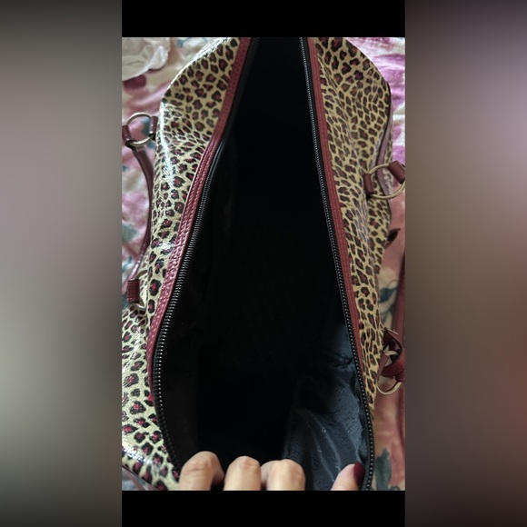 Guess duffle bag - Picture 6 of 8